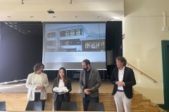 8A1B70DB-534C-4618-BB8F-256D4D0EDD18