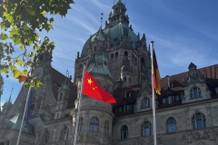 9CC9756D-0F55-42A4-BD93-064E1201DC64